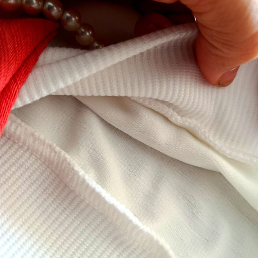 Girls' blouse and pants suitable for ages 2 to 9 years