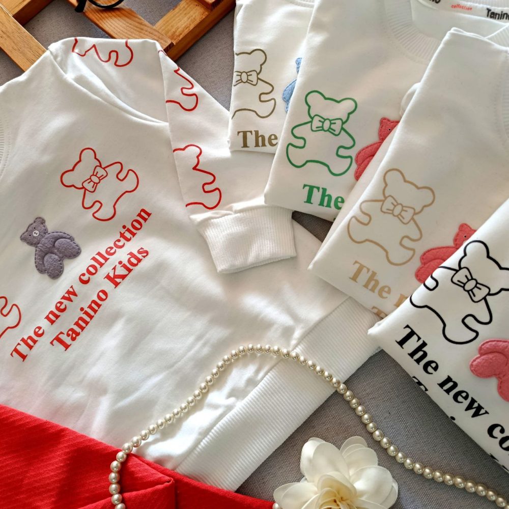 Girls' blouse and pants suitable for ages 2 to 9 years