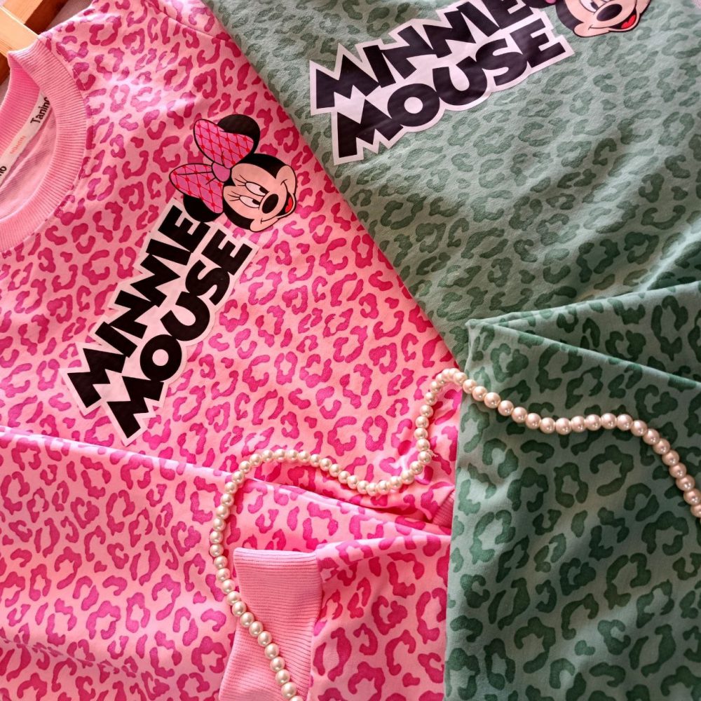 Girls' blouse and pants suitable for ages 3 to 10 years (4) Girls' blouse and pants suitable for ages 3 to 10 years