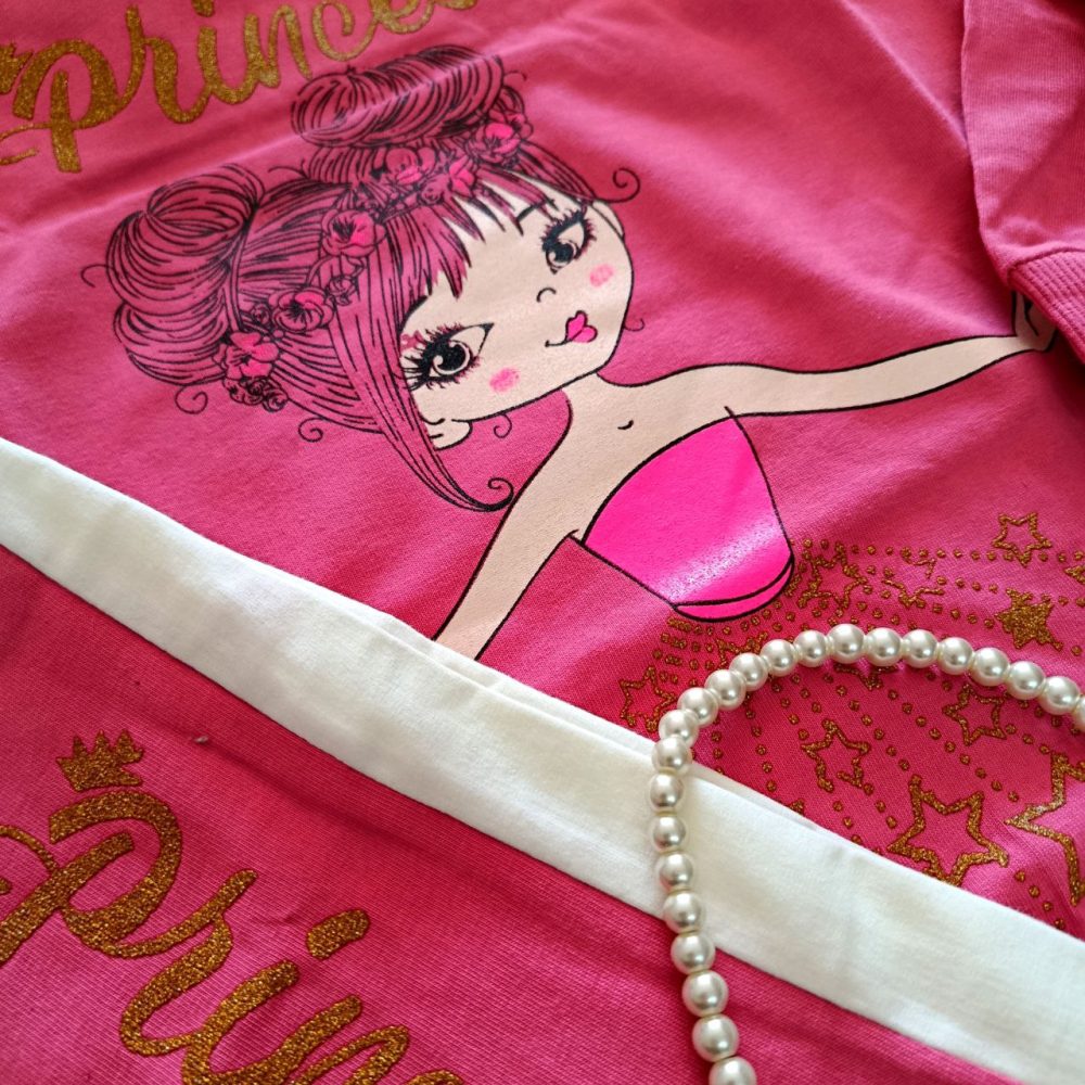 Girls' blouse and pants suitable for ages 4 to 6 years (5) Girls' blouse and pants suitable for ages 4 to 6 years