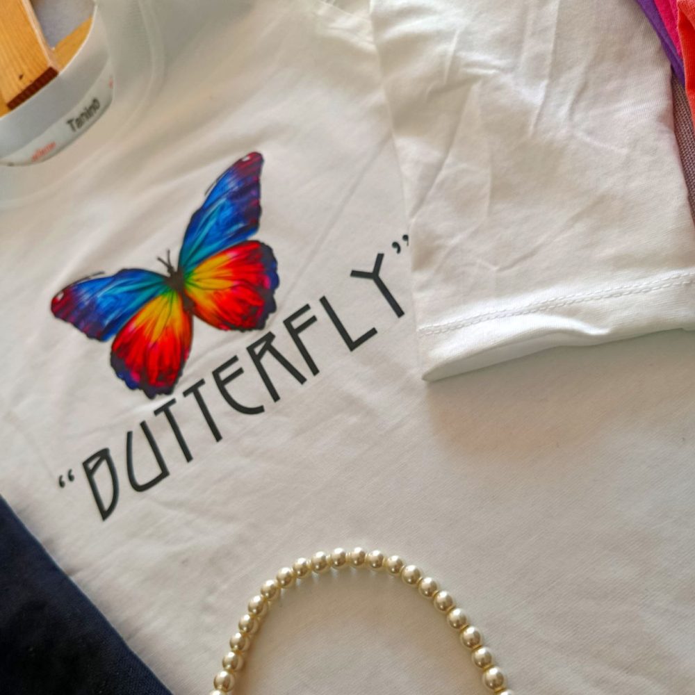 Girls' blouse and pants suitable for ages 5 to 9 years