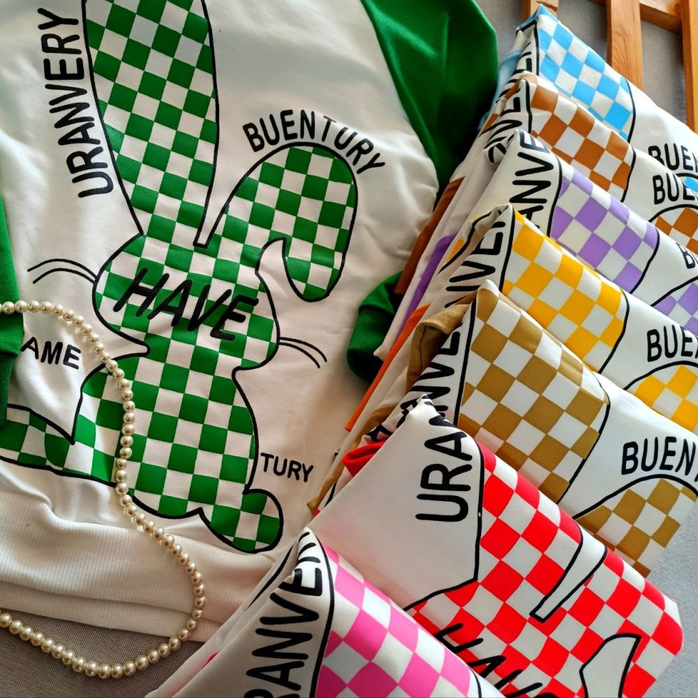 Girls' blouse and pants suitable for ages 8 to 12 years