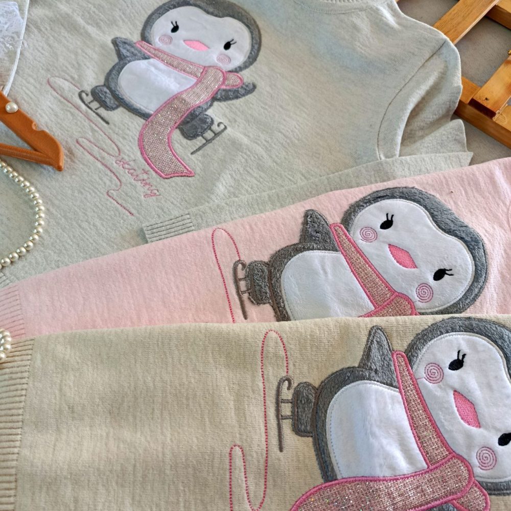 Girls' blouses from size 40 to size 55