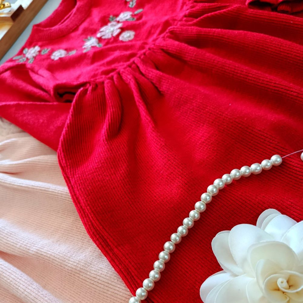 Girls' shirts from size 40 to size 50