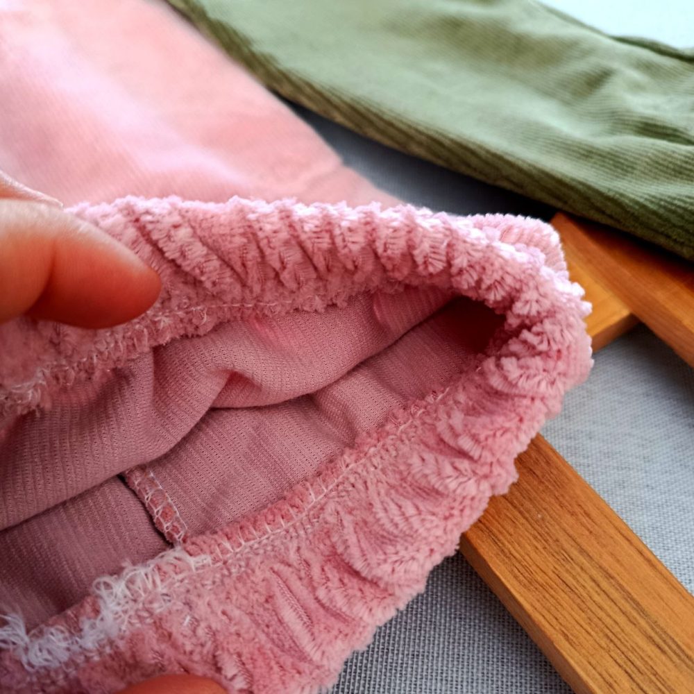 Pants for girls and boys, suitable for ages 2 to 9 years old