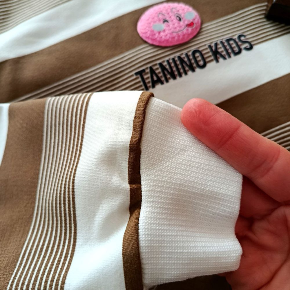 Blouses and pants for girls and boys from ages 4 to 7 years old