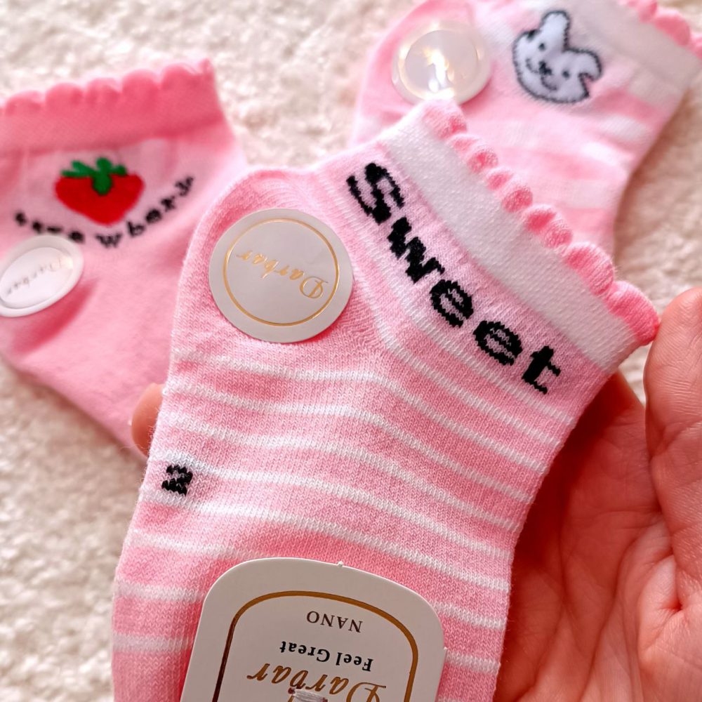 Children's socks for girls and boys, suitable for ages 1 to 7 years old