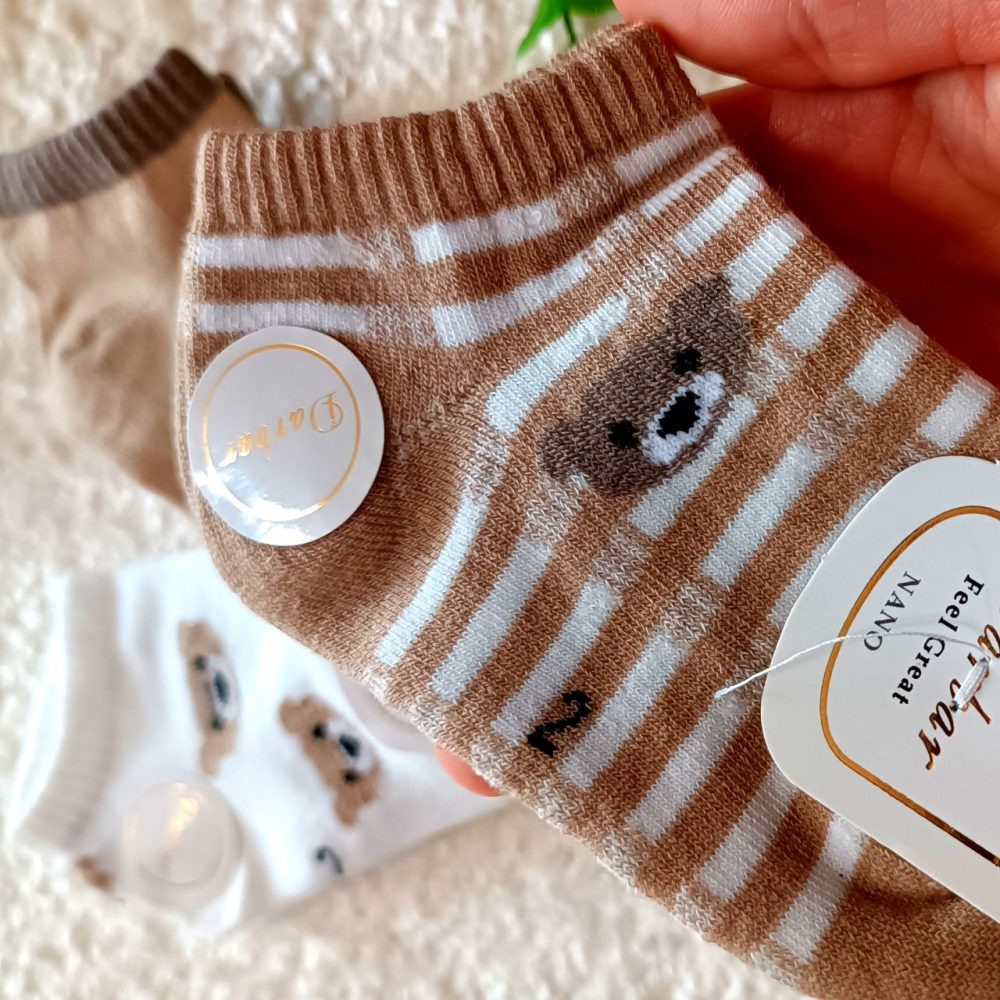Children's socks for girls and boys, suitable for ages 1 to 7 years old