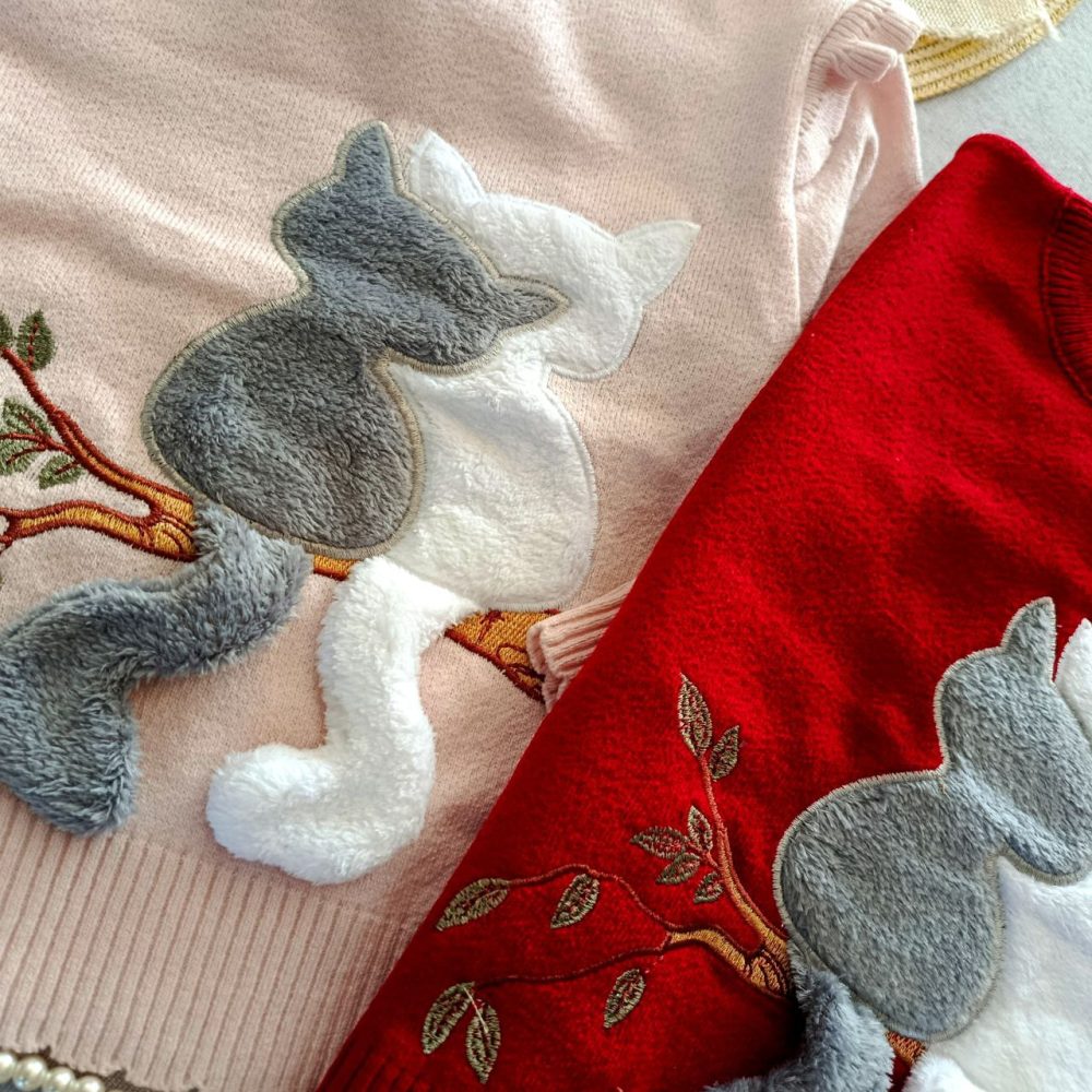 Girls' and boys' blouses from size 40 to size 60