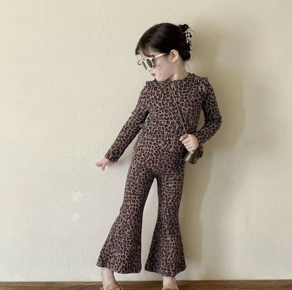 Girls' blouse and pants from 2 years to 9 years