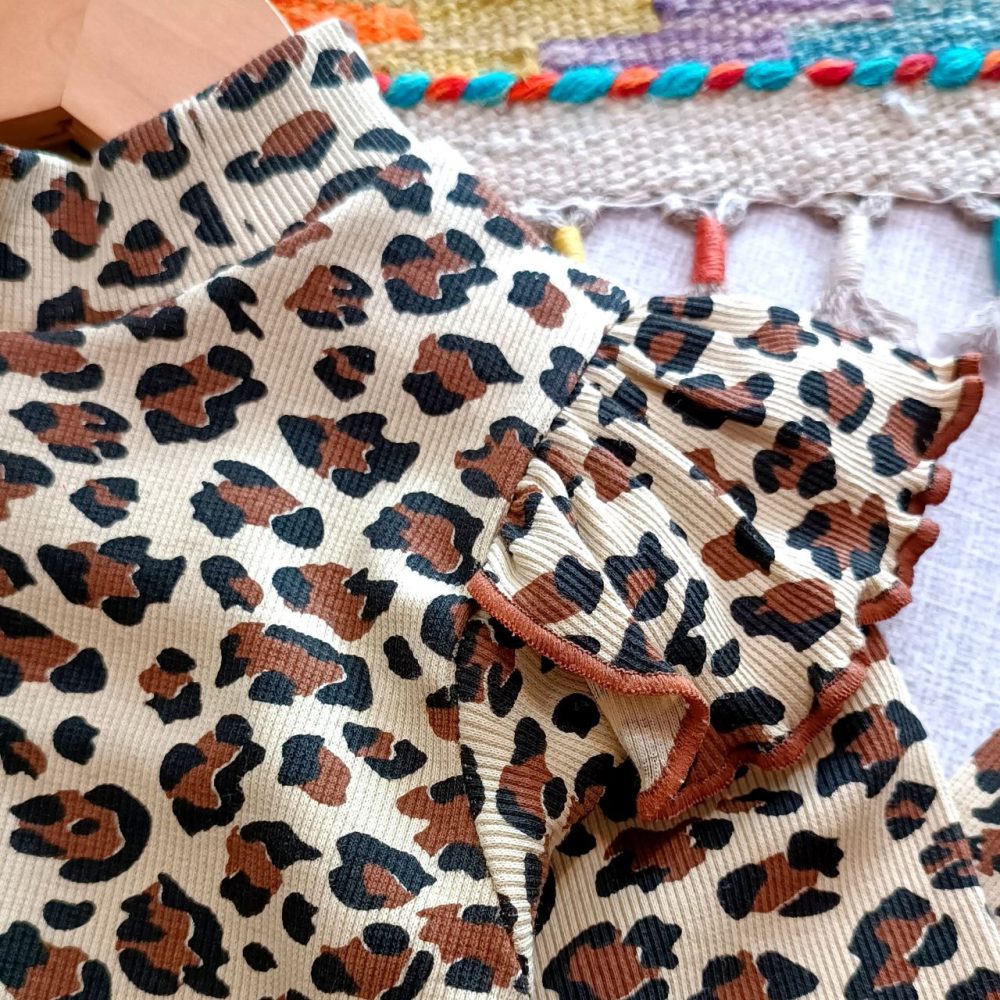 Girls' blouse and pants from 2 years to 9 years