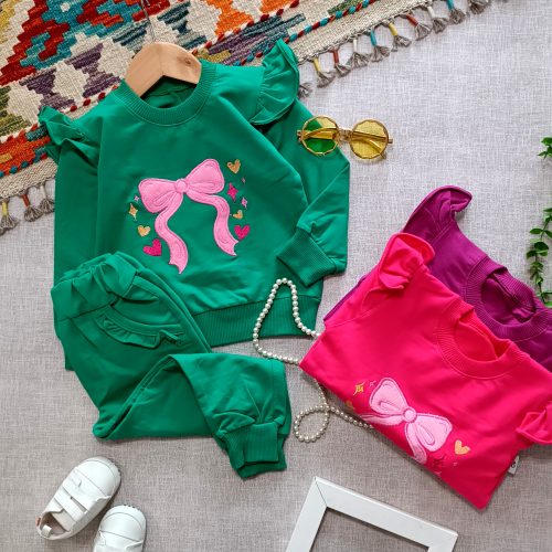 Girls' blouses and pants from 2 years to 9 years old