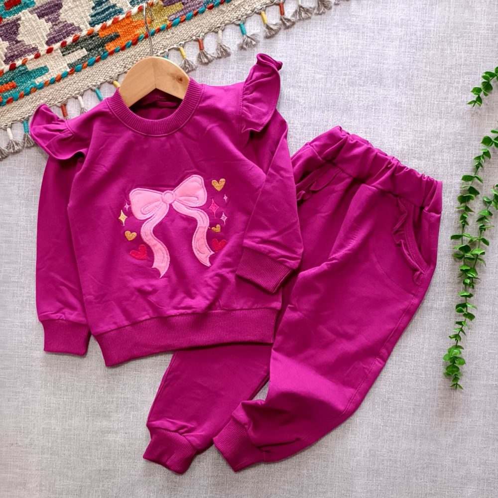 Girls' blouses and pants from 2 years to 9 years old