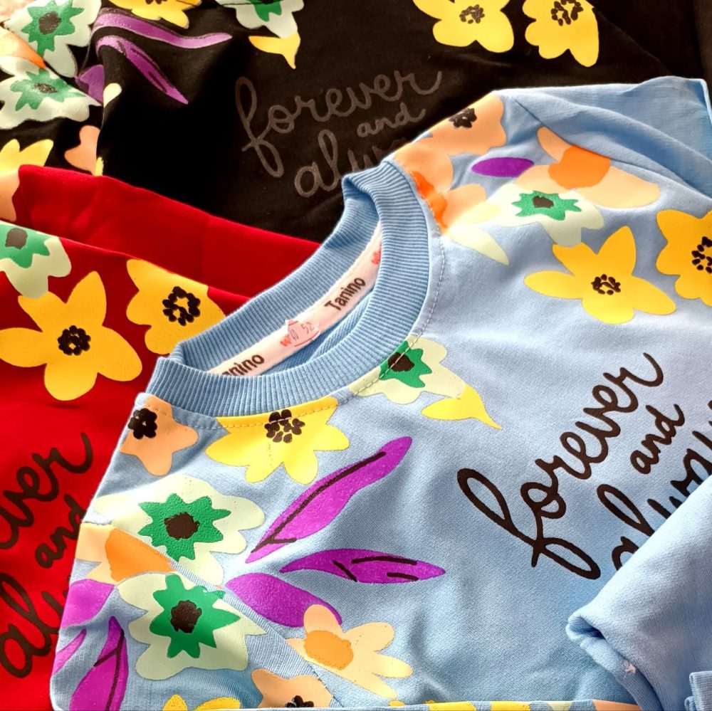 Girls' blouses and pants from size 40 to size 55