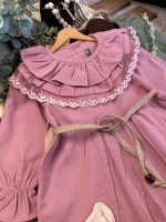 Girls' shirt suitable for ages 1 to 6 years