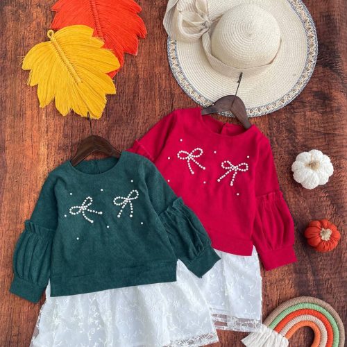 Girls' shirt suitable for ages 3 to 8 years