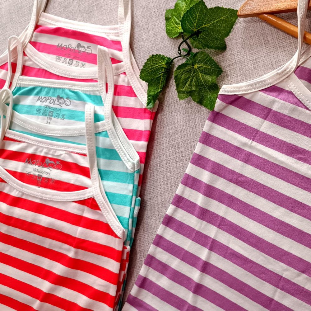 Girls' tops and shorts from ages 3 to 10