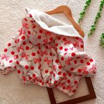 Hooded jacket for girls and boys, suitable for ages 2 to 10