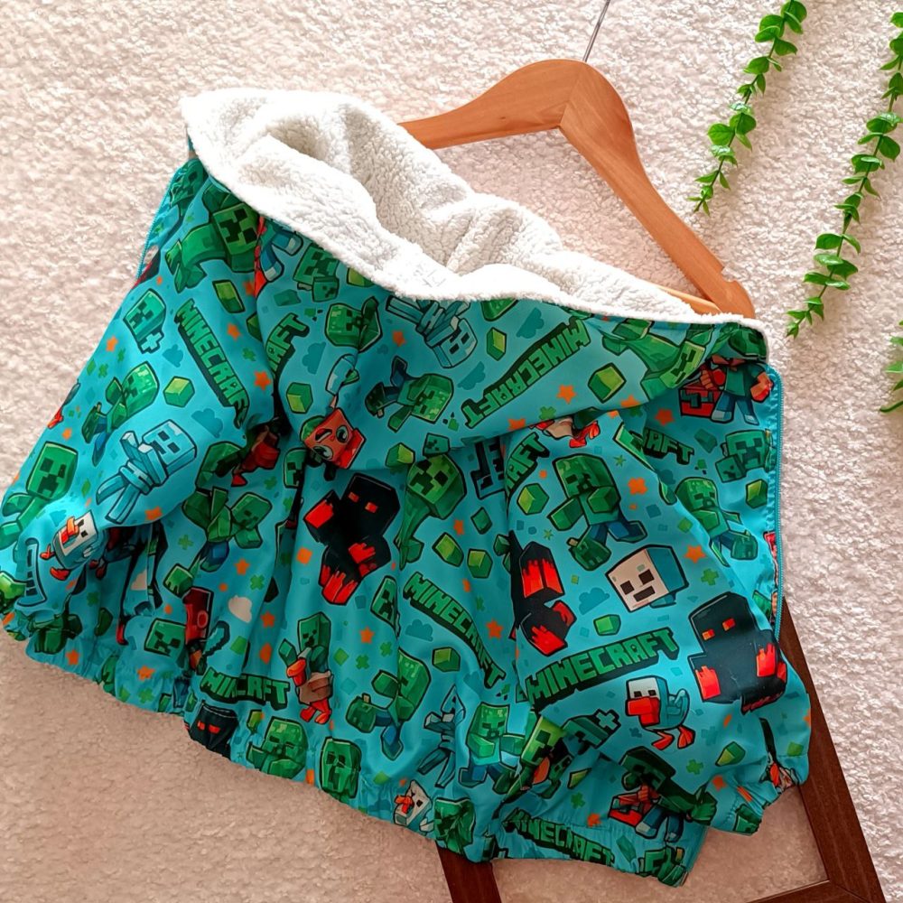 Hooded jacket for girls and boys, suitable for ages 2 to 10