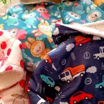 Hooded jacket for girls and boys, suitable for ages 2 to 10