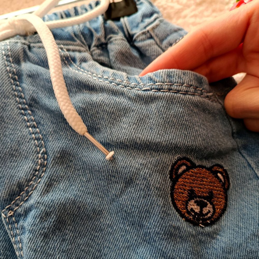 Jeans for girls and boys, suitable for ages 1 to 7 years old