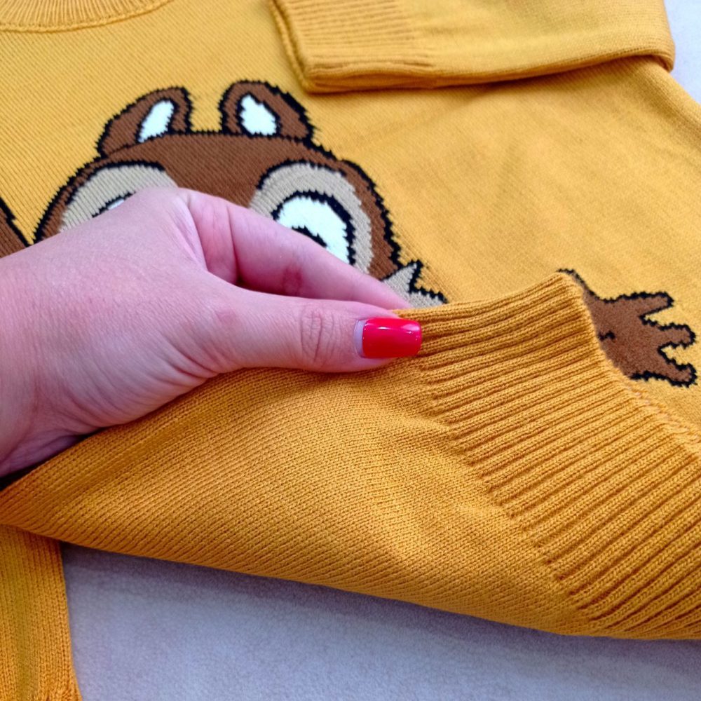 Knitted blouse for girls and boys, suitable for ages 2 to 9 years old