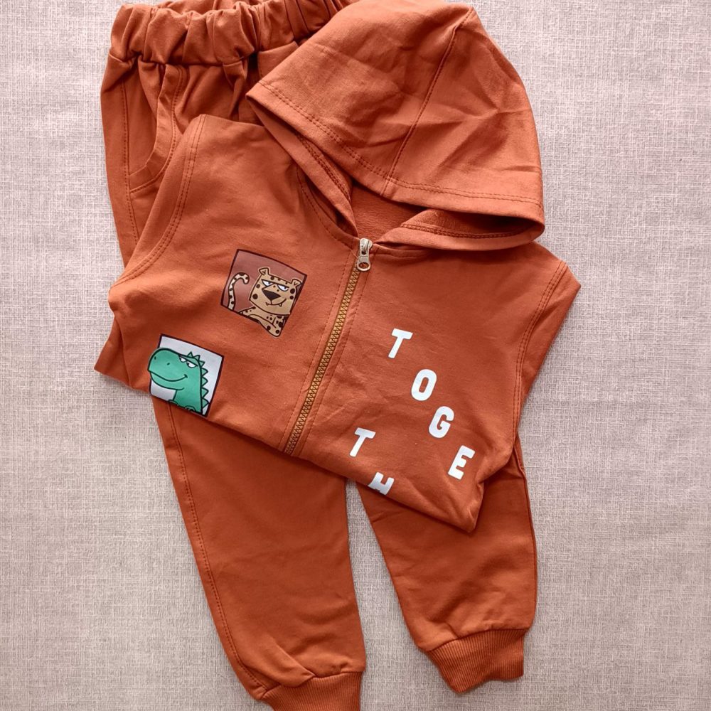 Sweatshirts and pants for girls and boys, suitable for ages 3 to 7 years old