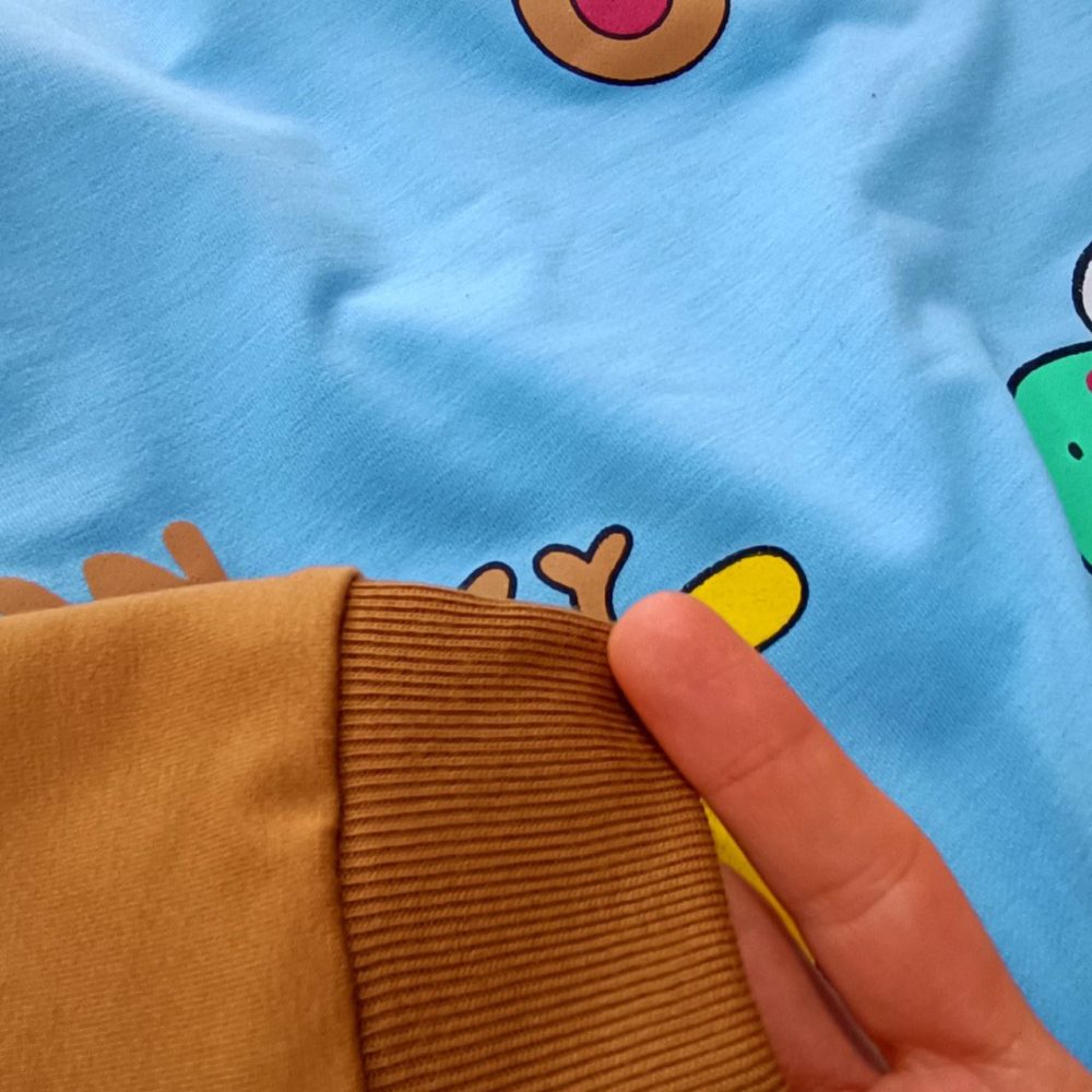 Blouses and pants for girls and boys from 3 years to 7 years