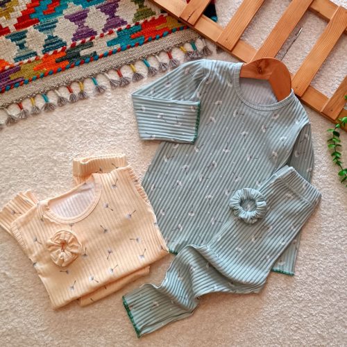 Girls' blouse and pants suitable for ages 4 months to 7 years