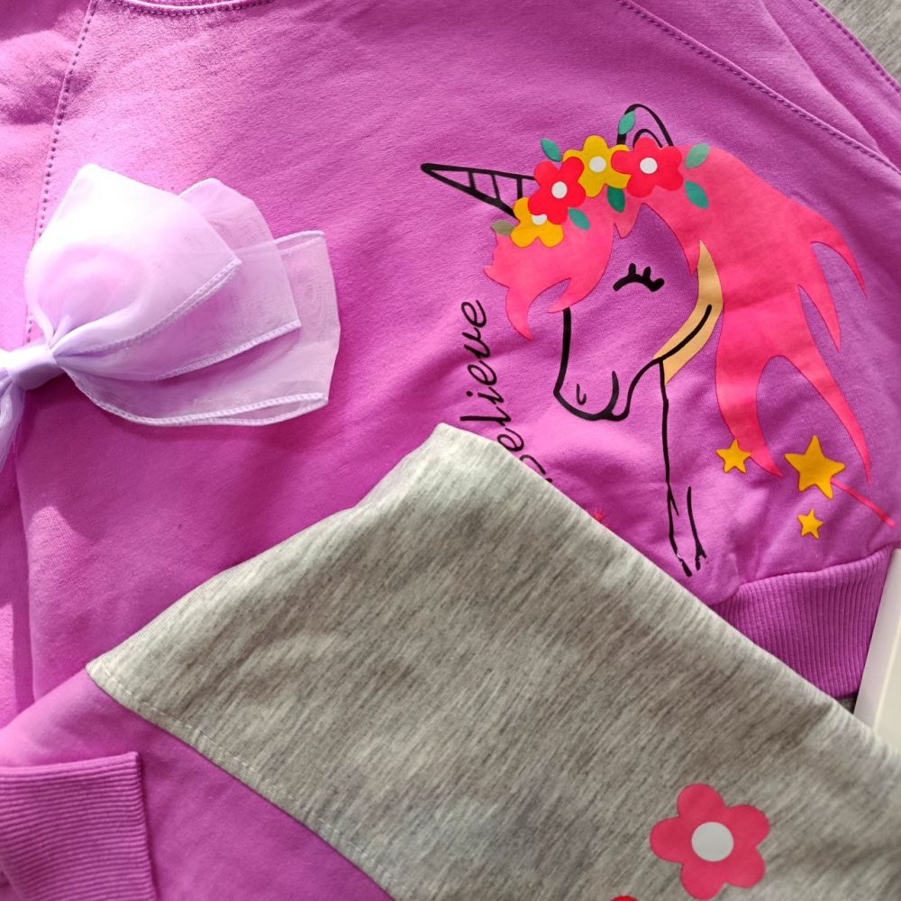 Girls' blouses and pants from 4 years to 7 years