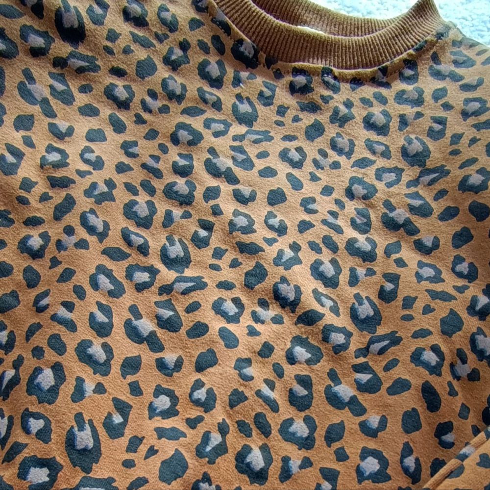 Girls' blouses and pants from size 40 to 55