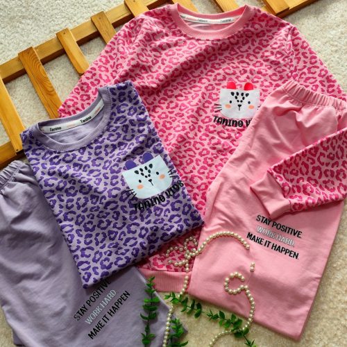 Girls' blouses and pants from size 60 to size 65