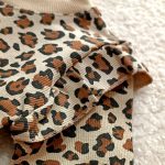 Girls' blouses and pants, sizes 40 and 45
