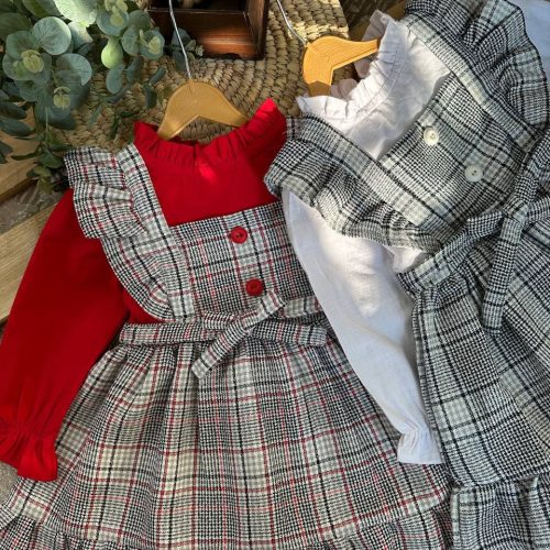 Girls' shirt suitable for ages 2 to 8 years