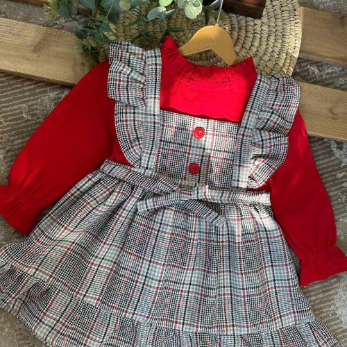 Girls' shirt suitable for ages 2 to 8 years