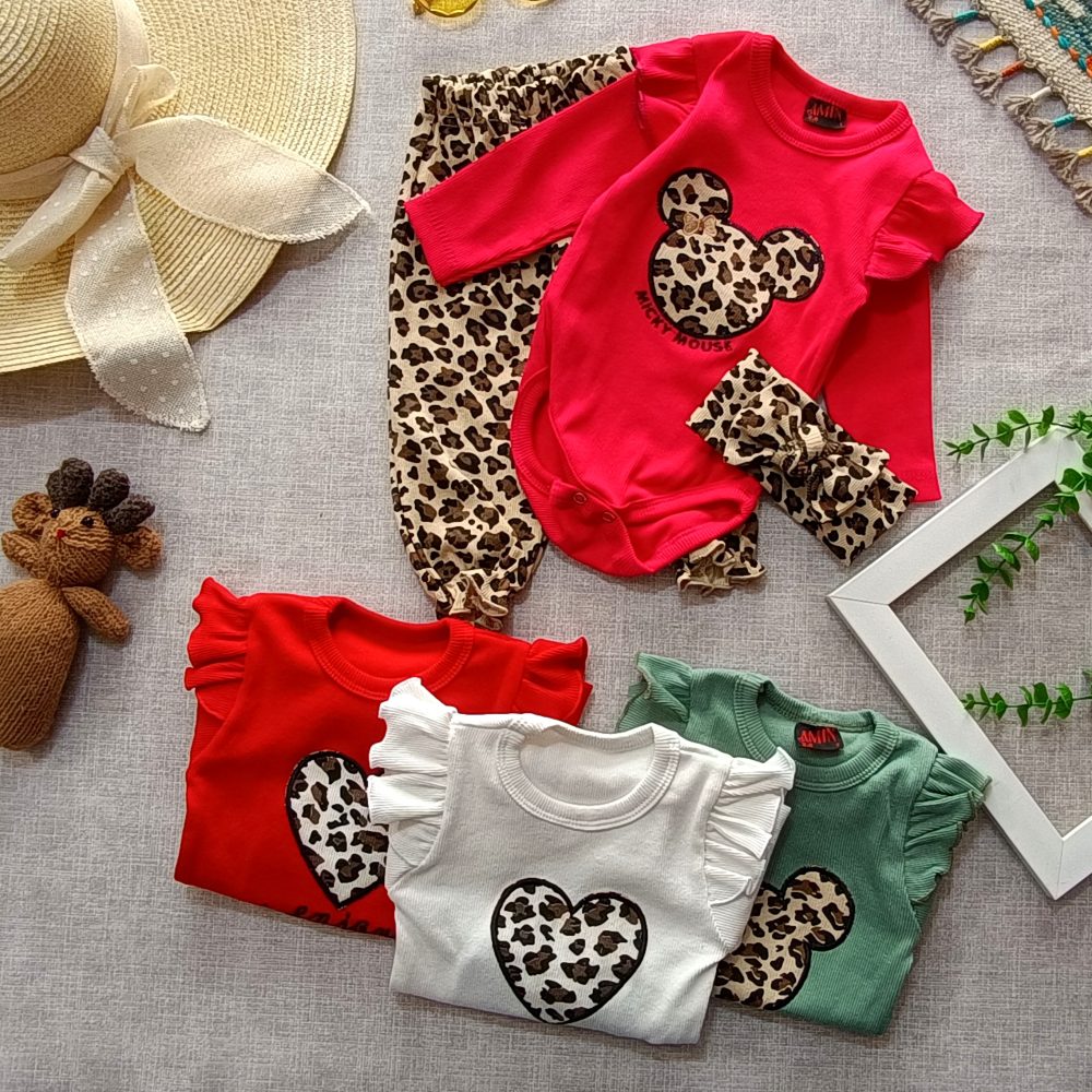 Girls' sweatshirts and pants from 3 months to 24 months