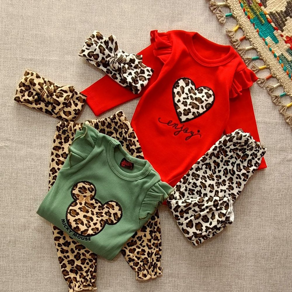 Girls' sweatshirts and pants from 3 months to 24 months