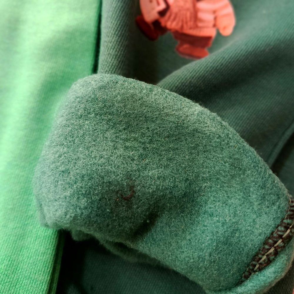 Pants for girls and boys, suitable for ages 8 to 10