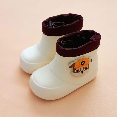 Girls' and boys' boots from size 24 to size 35