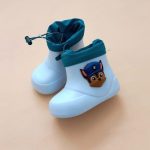 Girls' and boys' boots from size 24 to size 35