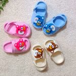 Girls' and boys' slippers from size 22 to 29