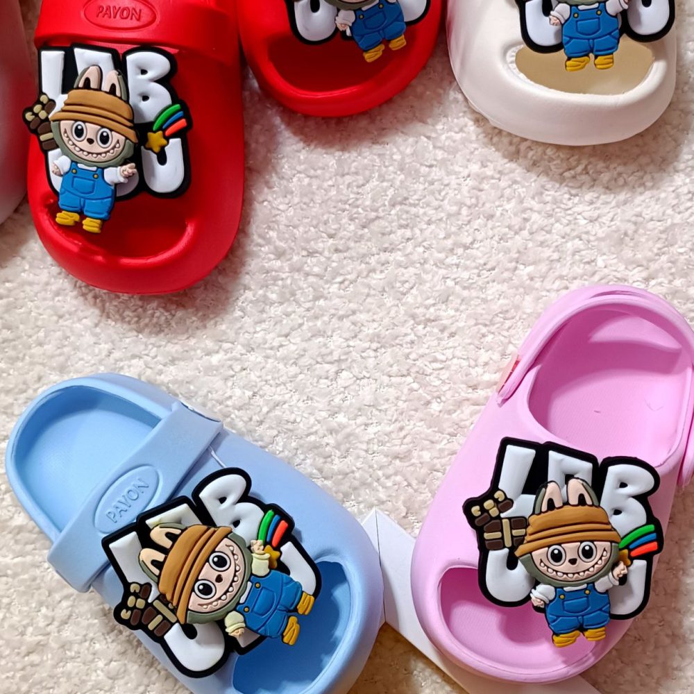 Girls' and boys' slippers from size 22 to 29