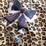 Girls' blouse and pants suitable for ages 2 to 5 years