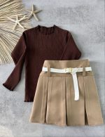 Girls' blouses and skirts from size 40 to size 55