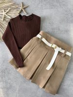 Girls' blouses and skirts from size 40 to size 55