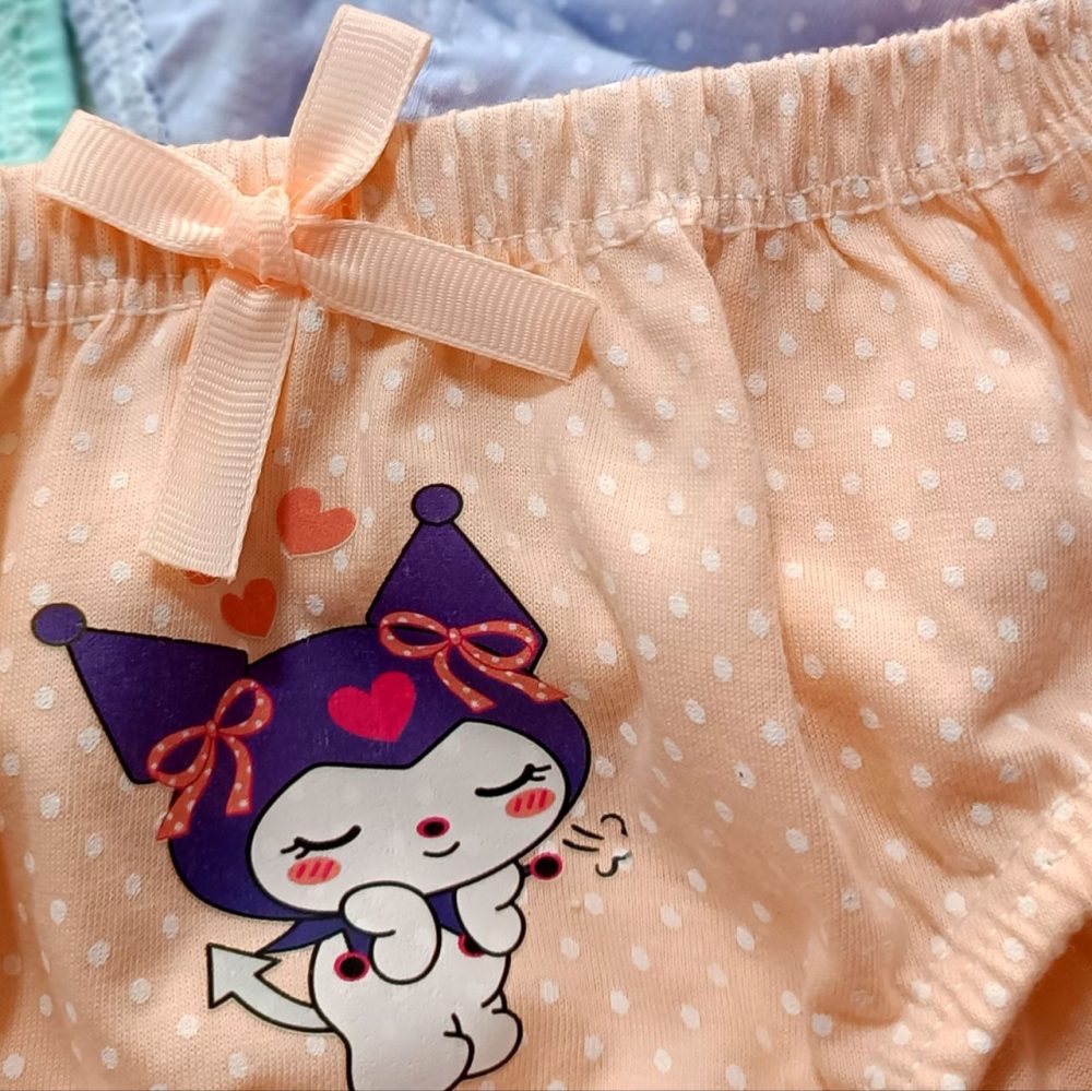 Girls' shorts suitable for ages 2 to 8 years