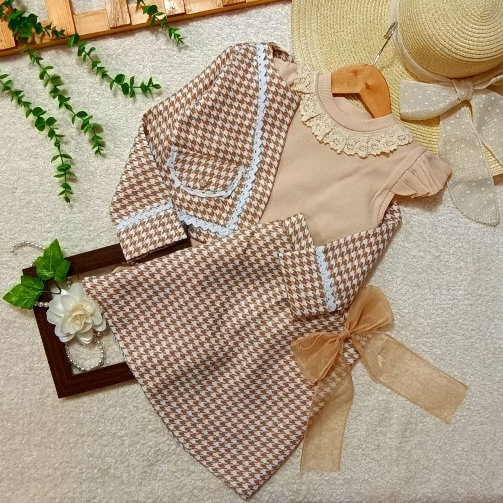 Girls' skirt suit from 4 years to 10 years