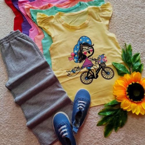 Girls' tops and pants, sizes 45 and 50