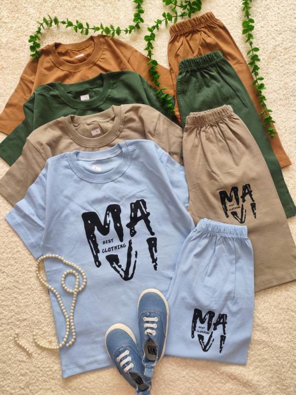 Boys' T-shirt and shorts, 5 to 10 years old (6) Boys' T-shirt and shorts, 5 to 10 years old