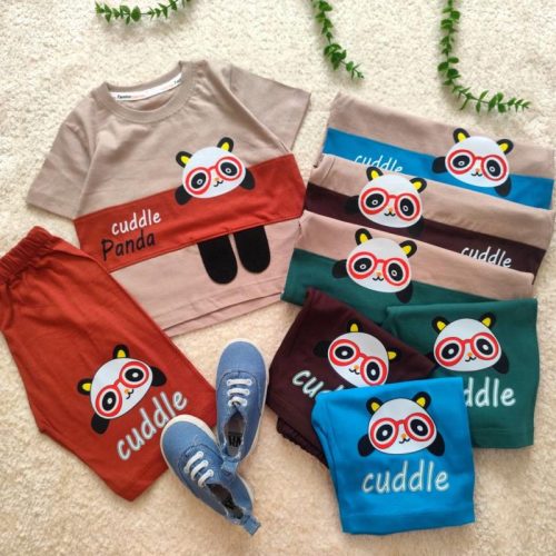 Boys' T-shirts and shorts, sizes 40 and 45